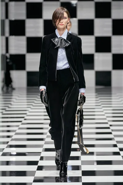 Look 82